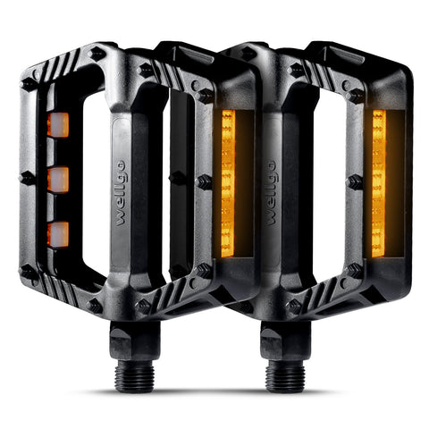 Wellgo Bike Pedals With Reflective Strip - Zol Cycling