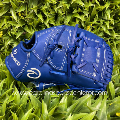TAMANACO PRO 11.75 GLOVE